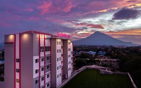 Favehotel Bitung